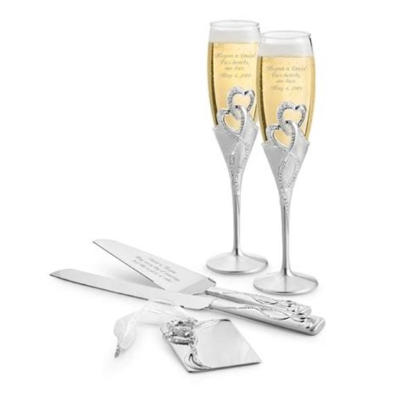 Things Remembered Other - 🎉HP🎉 Intertwined Hearts Glasses & Cake Server